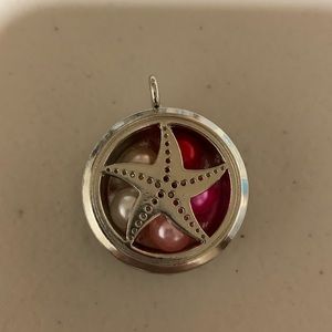 Starfish 🌟 multiple pearl pendant (pearl not included)